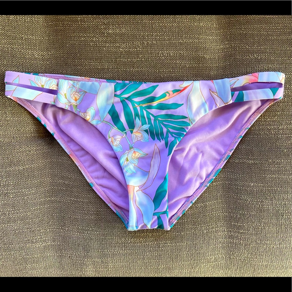 Barely used billabong bottom!